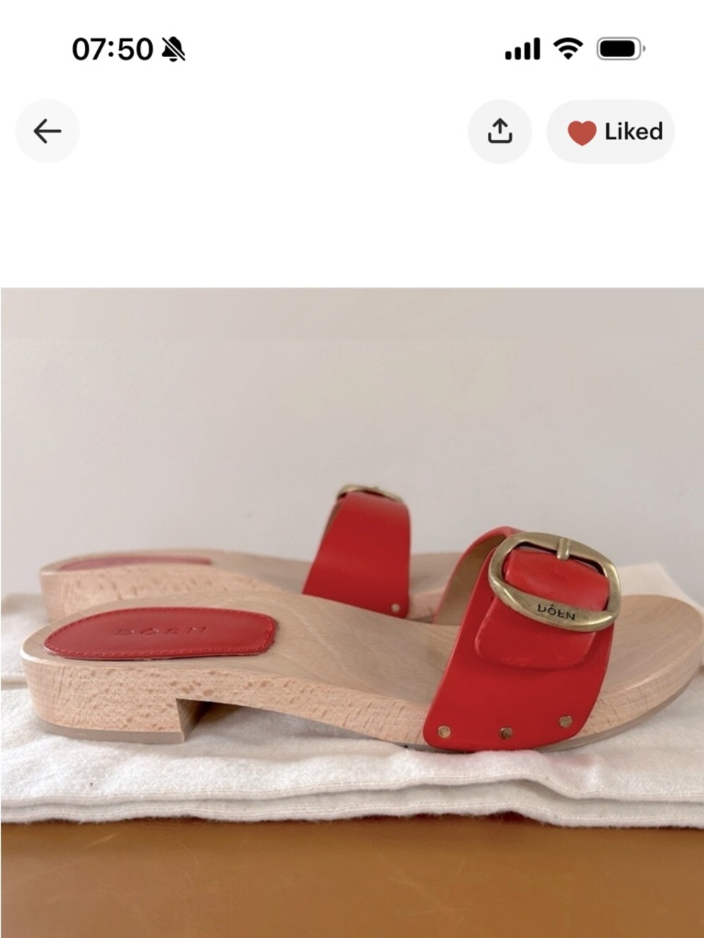 New DÔEN ‎  Mercata Red Leather Strap Logo Buckle Clog Sandals Slides Size 36